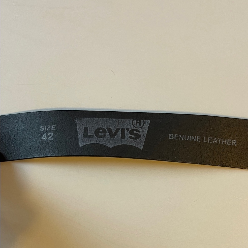 Levi's Black Belt with Engraved Silver Buckle - Picture 3 of 7